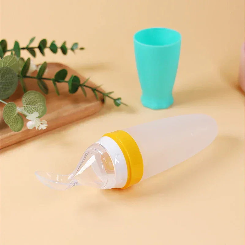 Colher de silicone macio para bebê